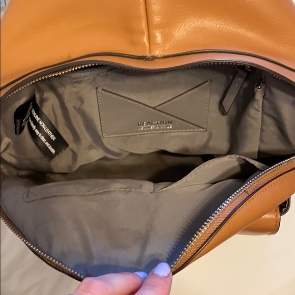 Light brown backpack - Picture 2 of 3